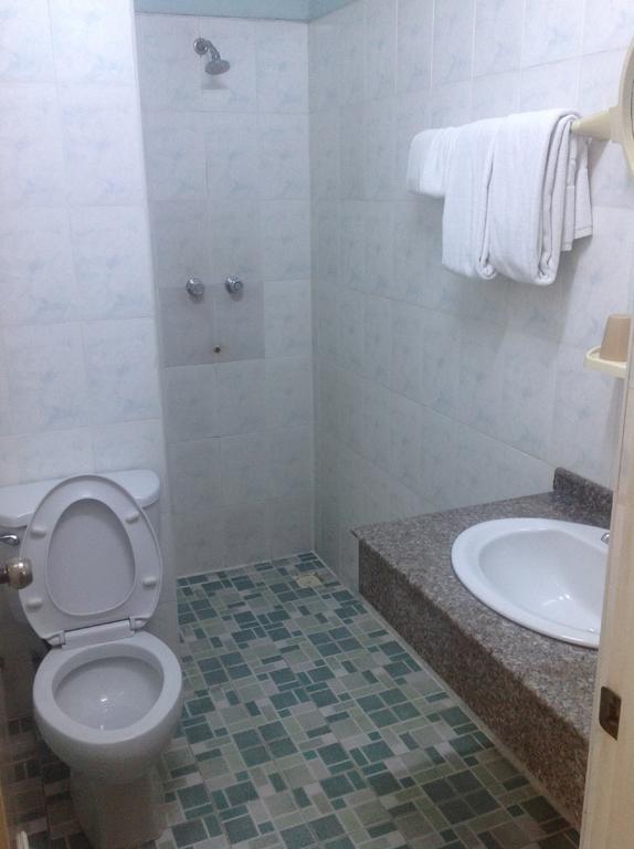 Hotel Glory Янгон Екстер'єр фото